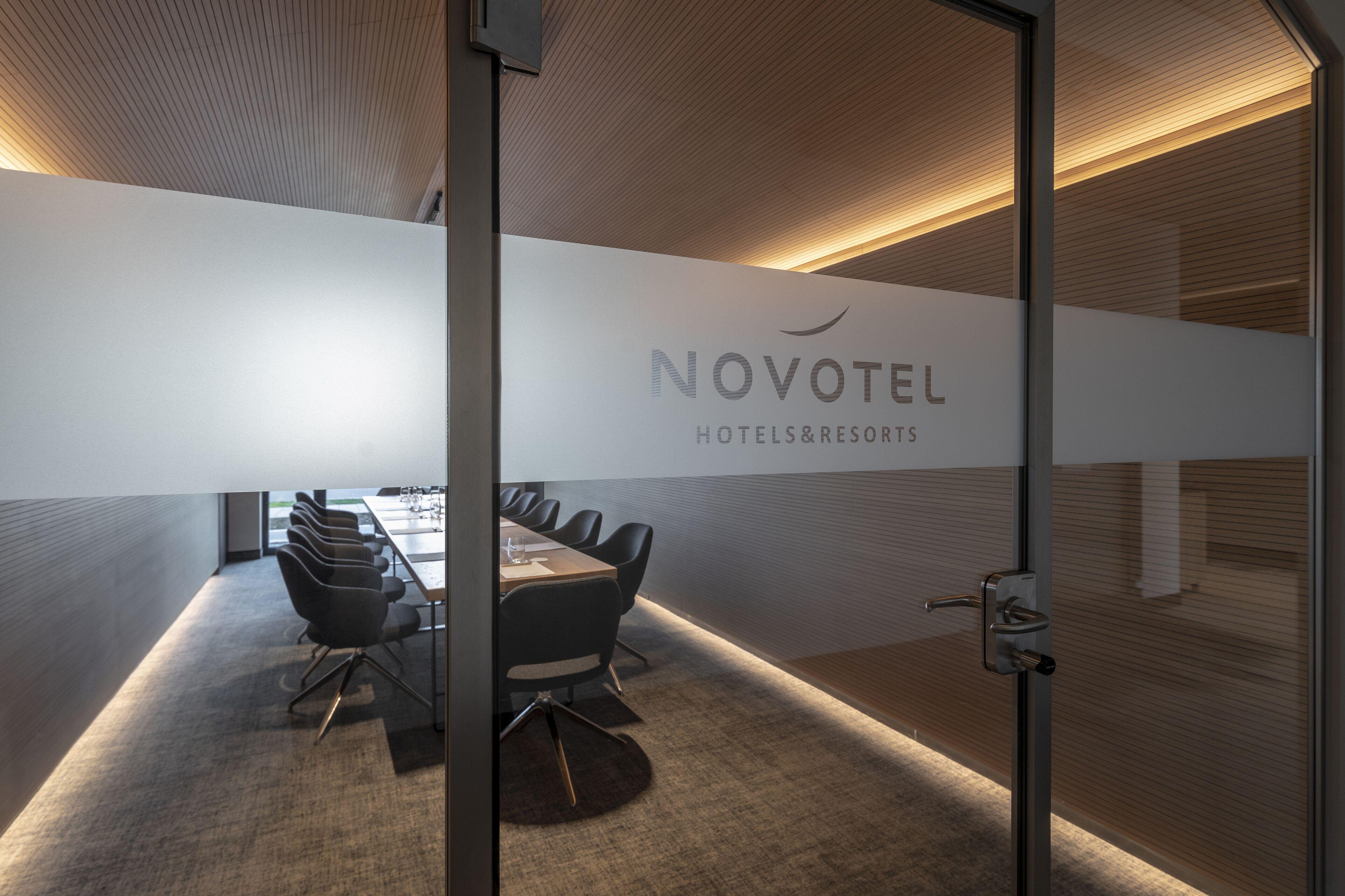 Novotel Airport