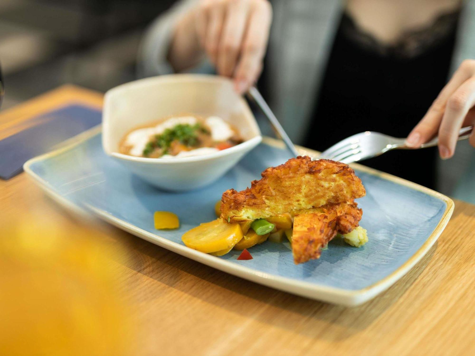 Hotel Novotel Airport 4*