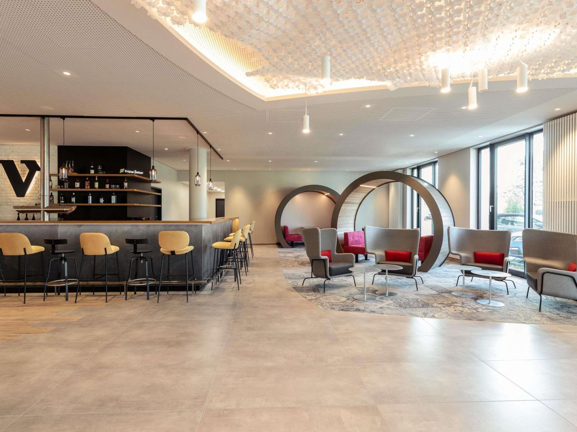 Novotel Airport Hotel