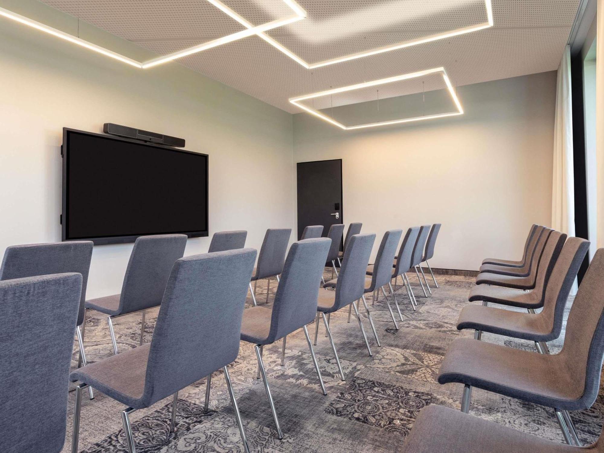 Novotel Airport Hotel Dusseldorf